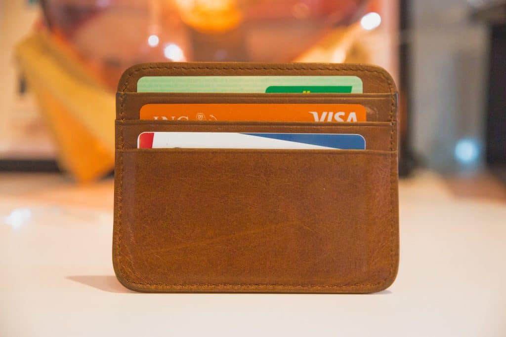 Put that credit card away! This is why you should be using an e-wallet